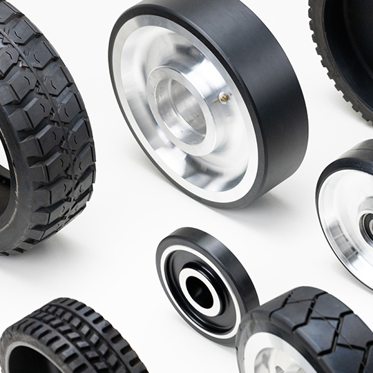橡胶滚轮与聚氨酯滚轮的对比差异分析